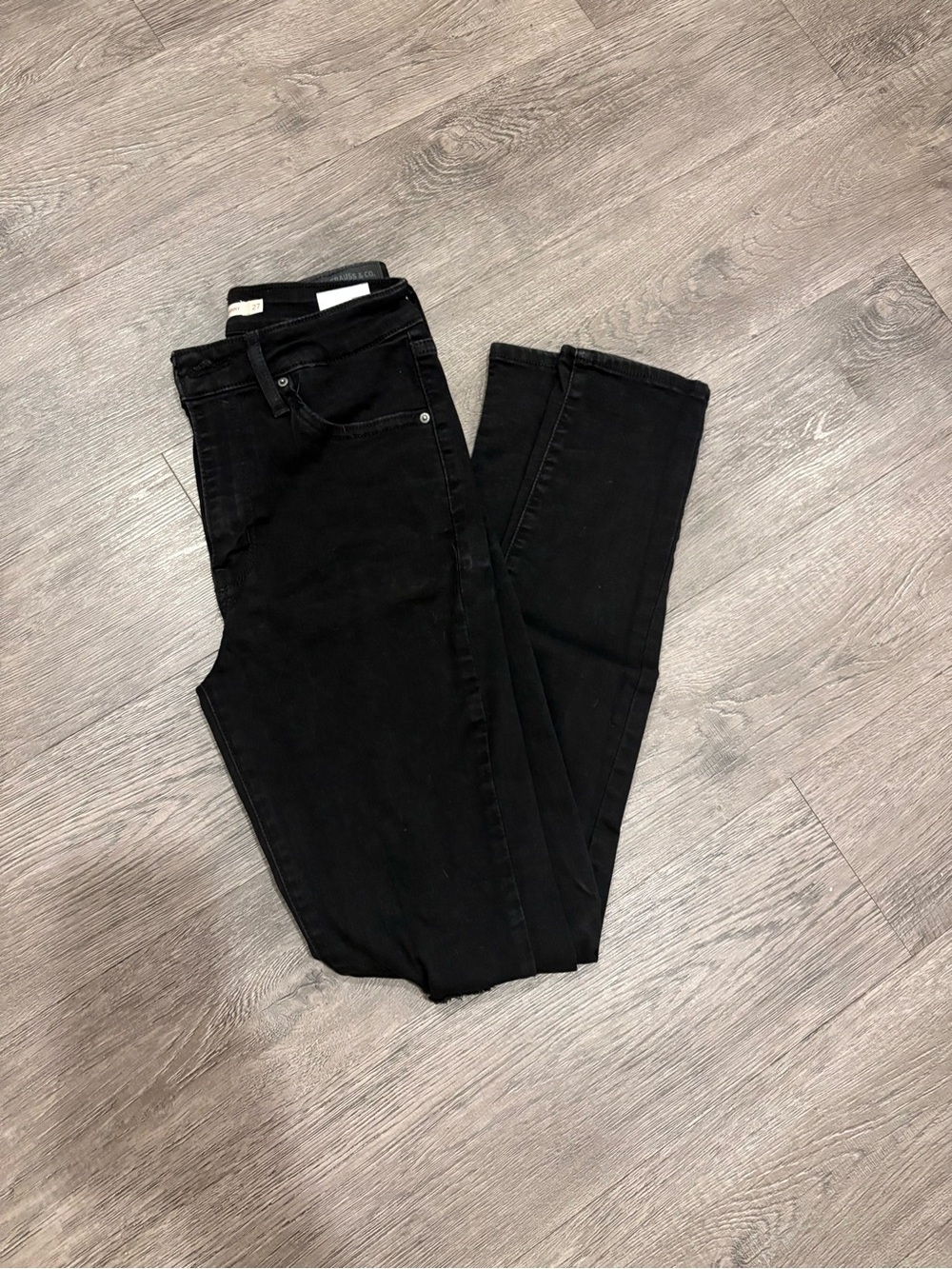 LEVIs Ripped Black High-Rise Straight Jeans